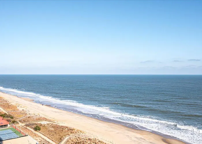 Сasa de vacaciones 3 Bedroom Direct Oceanfront In Quay With Indoor & Outdoor Pools! Ocean City