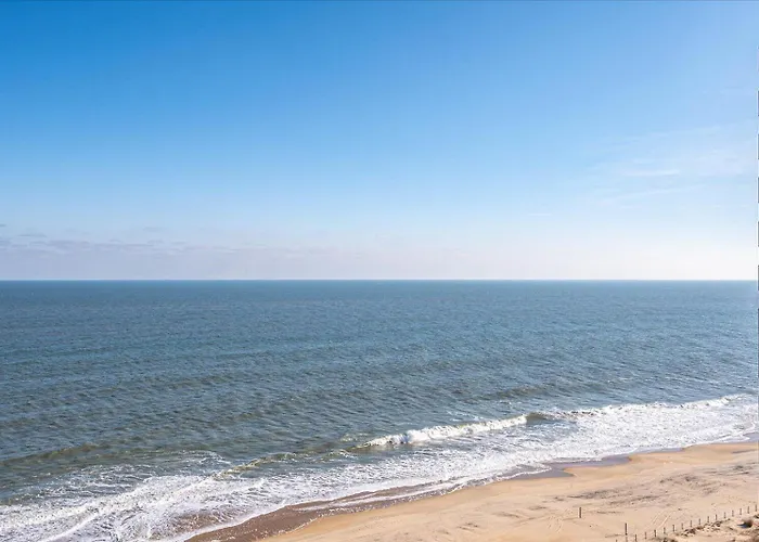 3 Bedroom Direct Oceanfront In Quay With Indoor & Outdoor Pools! Сasa de vacaciones *