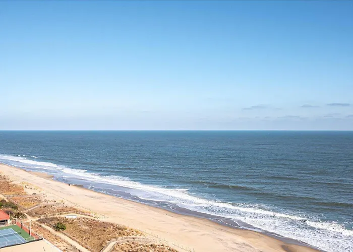 3 Bedroom Direct Oceanfront In Quay With Indoor & Outdoor Pools! * Ocean City
