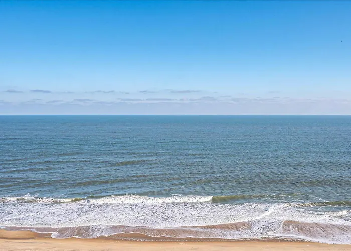 Сasa de vacaciones 3 Bedroom Direct Oceanfront In Quay With Indoor & Outdoor Pools! *
