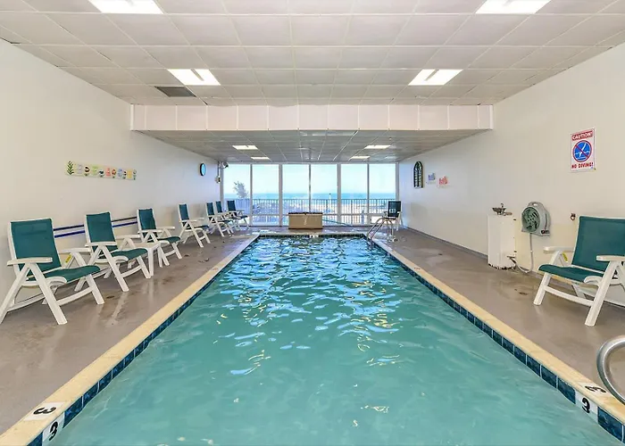 3 Bedroom Direct Oceanfront In Quay With Indoor & Outdoor Pools! Сasa de vacaciones