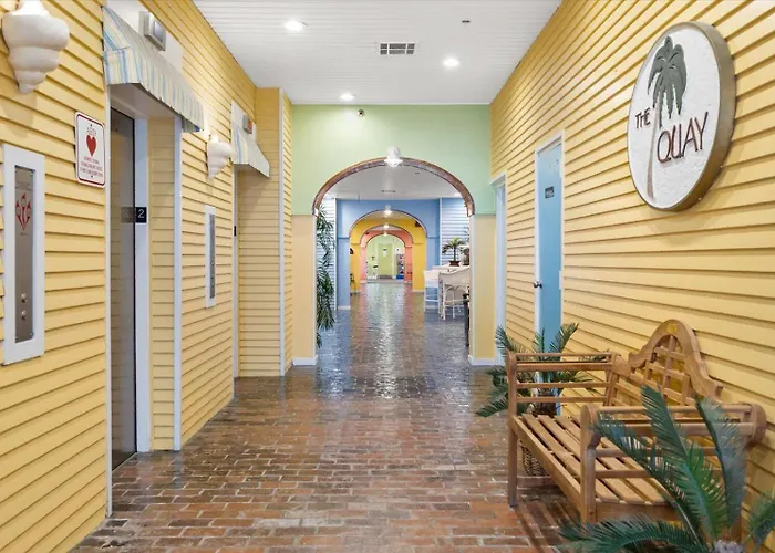 3 Bedroom Direct Oceanfront In Quay With Indoor & Outdoor Pools! Сasa de vacaciones